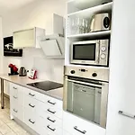 Design Apartment - Parking - Kingsize-Bett - 2X Bad - Zentrum